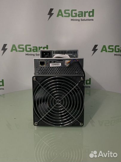 Асик Whatsminer M50 116 TH/s