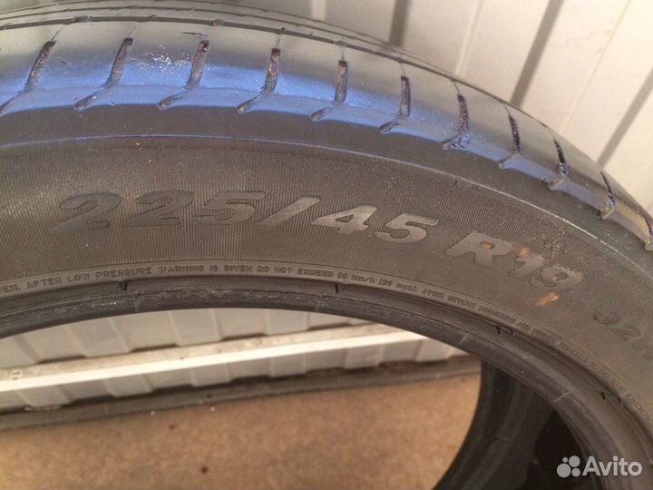 Pirelli P Zero 225/45 R19 92W