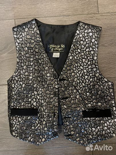 Нарядный костюм для мальчика 98