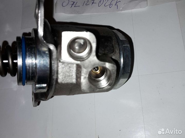 Топливный насос высокого давления - 11-09 Audi A6