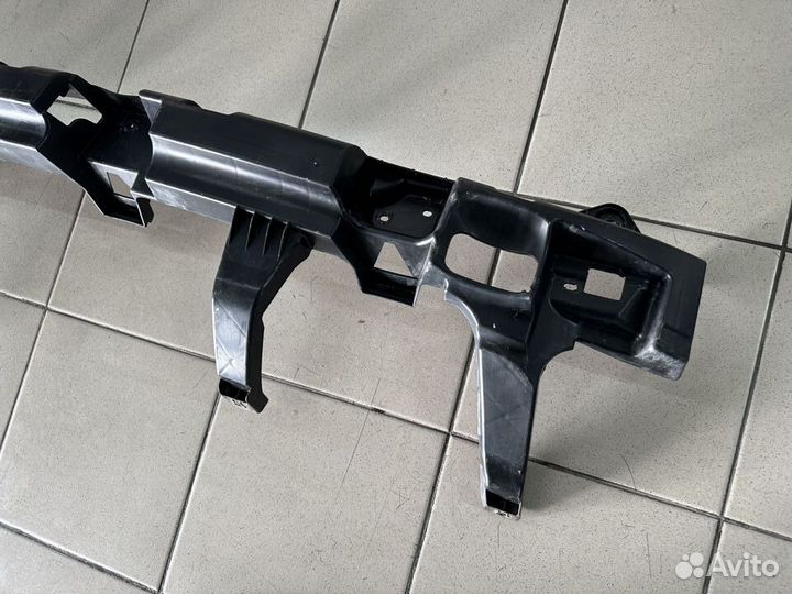 Абсорбер заднего бампера Рено Дастер Duster