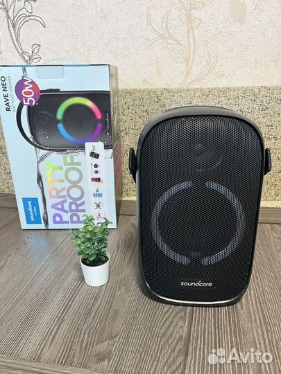 Портативная колонка Anker soundcore rave neo