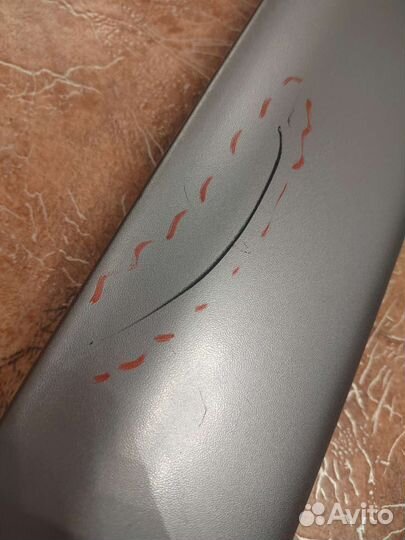 Накладка 5-й двери Toyota Caldina st210, st215