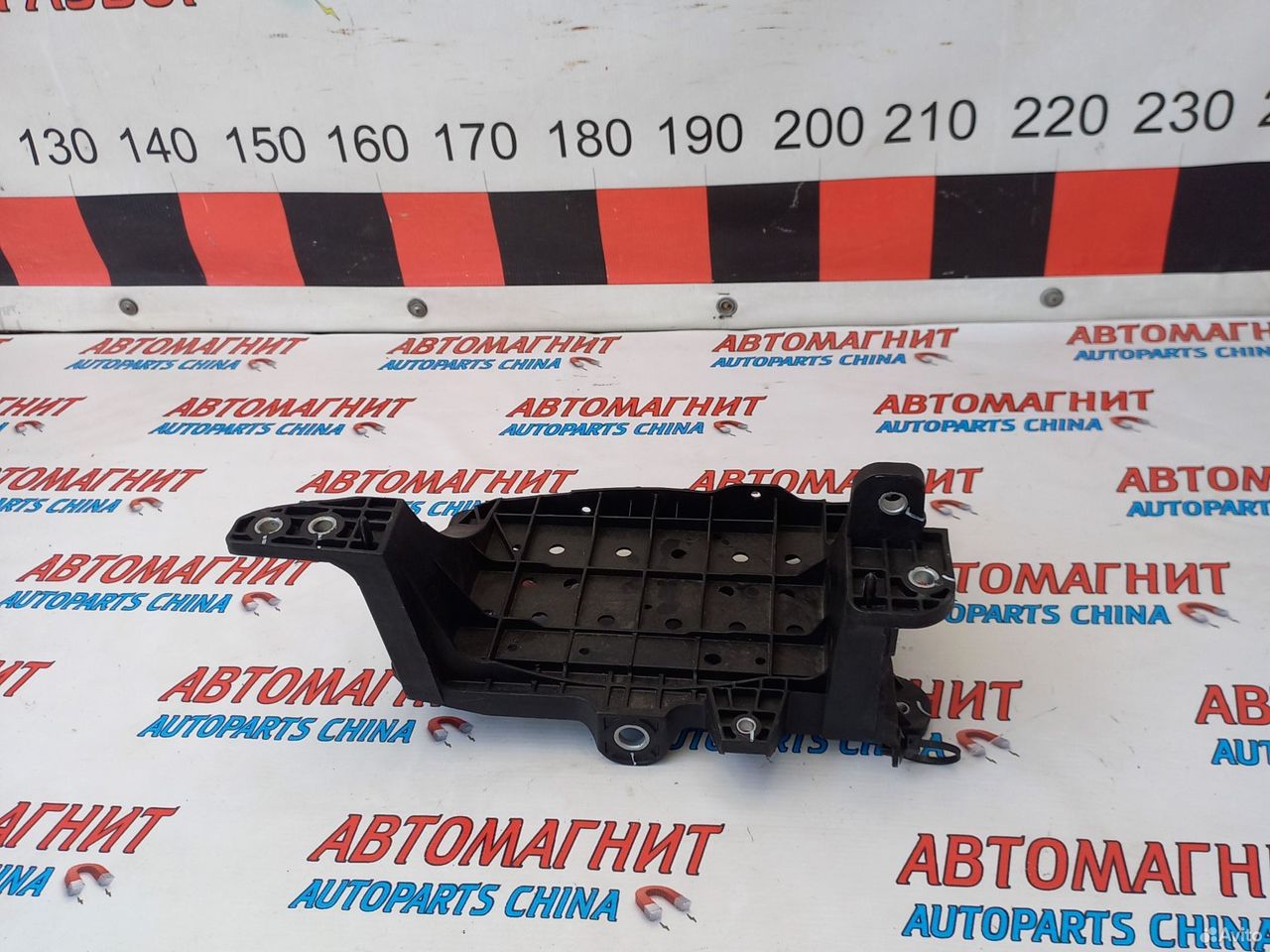 Площадка аккумулятора Омода С5 Omoda C5