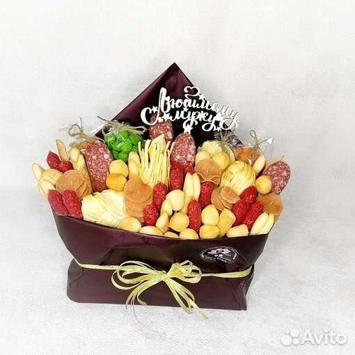 Мужской букет. Съедобный букет из колбас