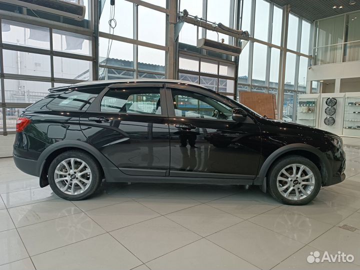 LADA Vesta Cross 1.6 МТ, 2022, 32 000 км