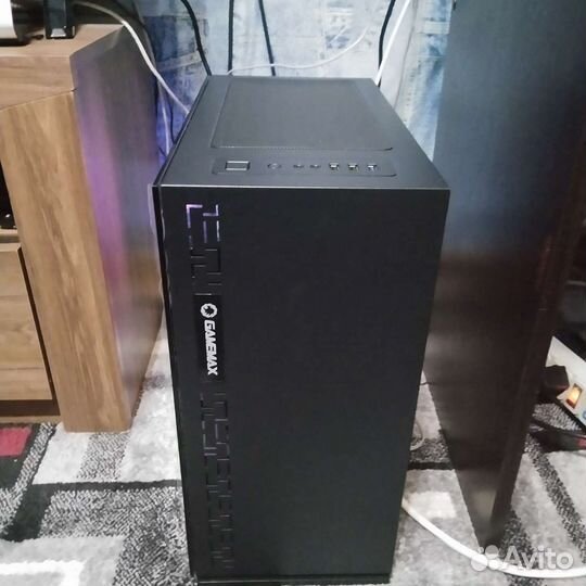 Игровой компьютер 2060супер.проц.i5 7400 Интел