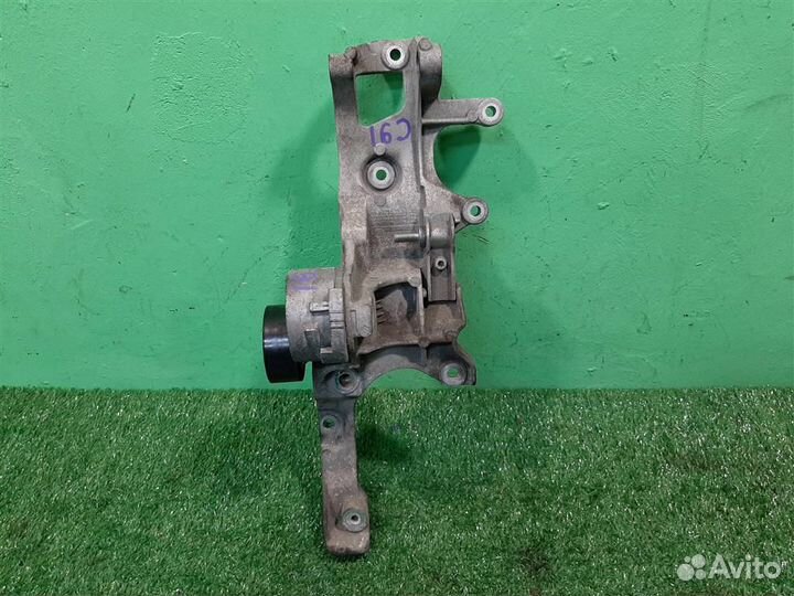 Кронштейн генератора Ford Kuga CBV 2011