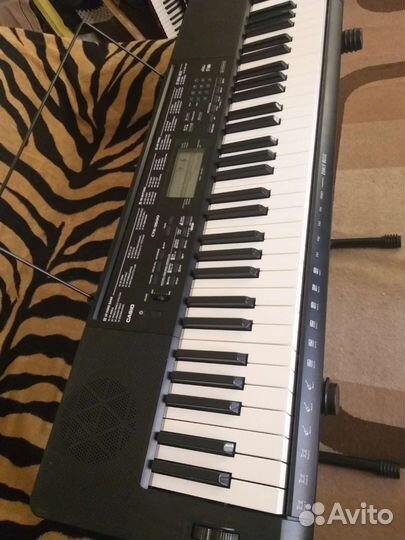 Синтезатор Casio CTK-3500 со стойкой