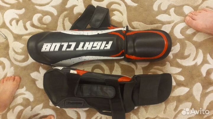 Щитки для единоборств