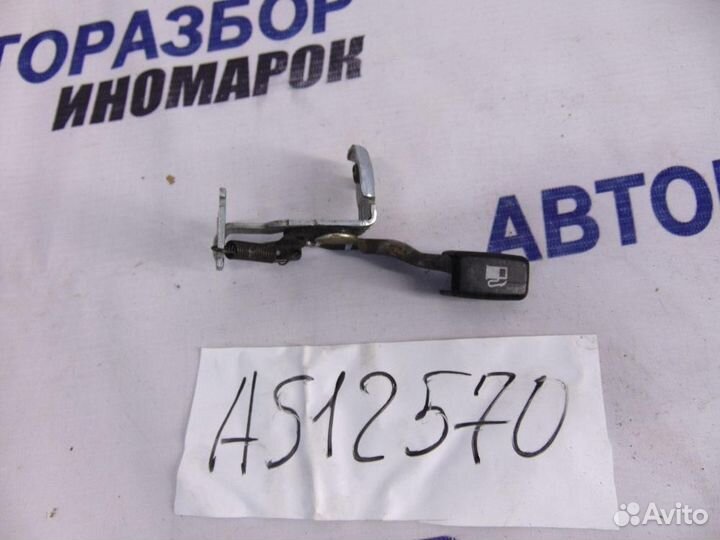 Ручка открывания лючка бензобака для Mitsubishi RV