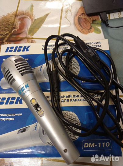 2 Микрофона BBK DM-110