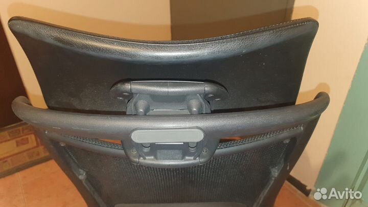 Компьютерное кресло