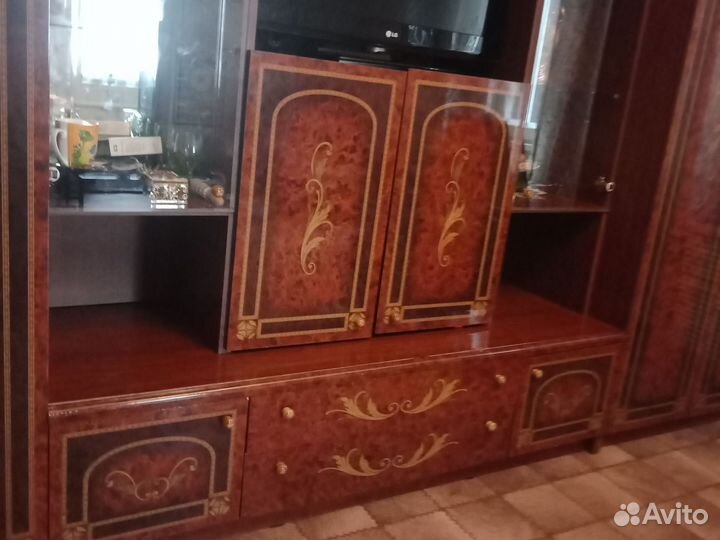 Мебель для гостинной бу.Шатура