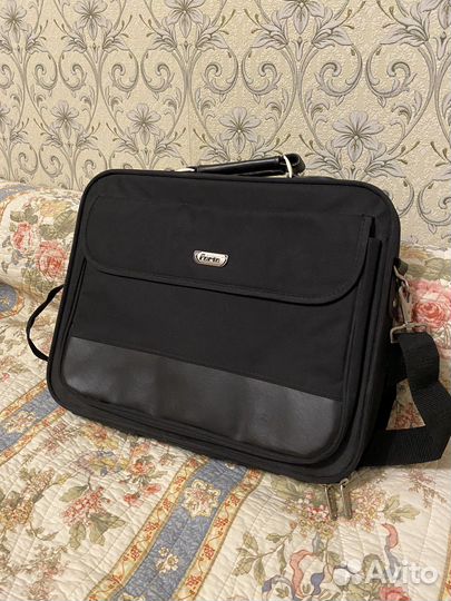 Сумка для ноутбука новая
