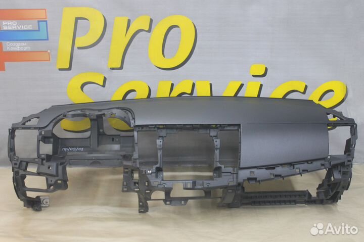 Торпедо Mitsubishi Lancer 10 панель приборов