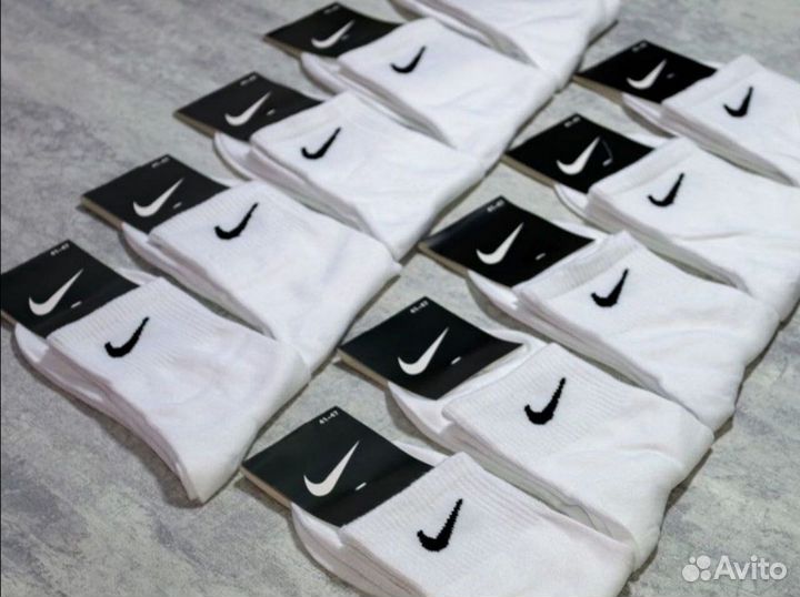 Носки Nike высокие белые