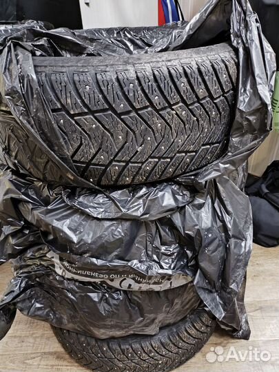 Yokohama IceGuard Stud IG65 235/55 R18 104T