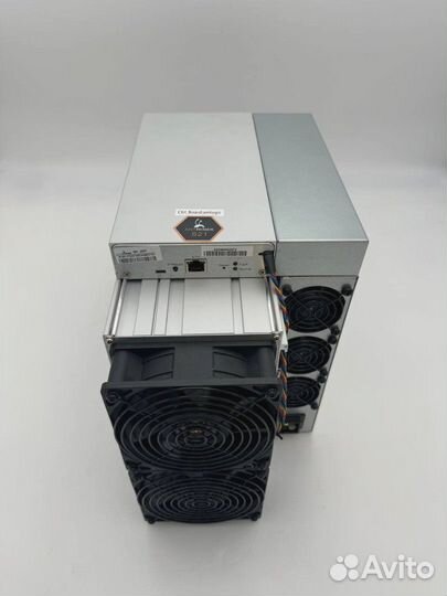 Antminer S21 200T