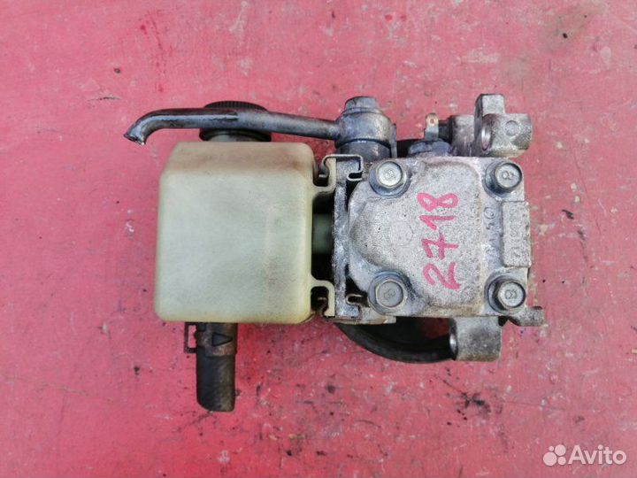 Насос гидроусилителя Mazda 6 GG L813 1.8L 1798