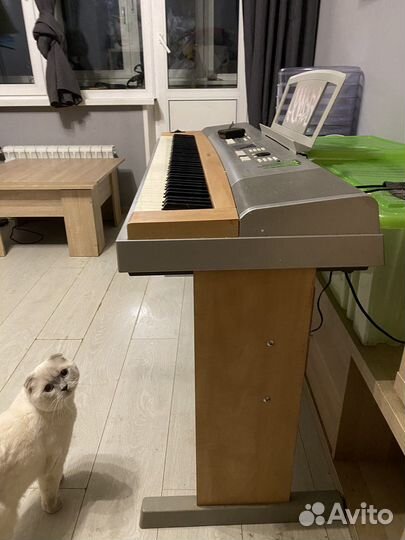Электронное пианино yamaha DGX-630