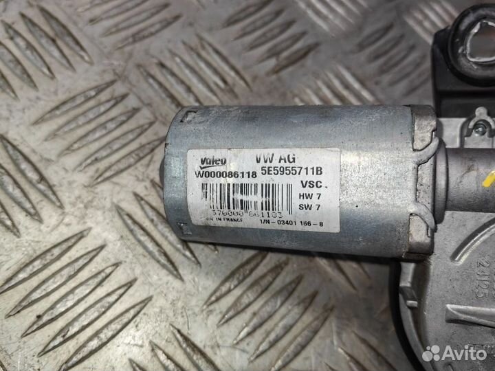 Моторчик стеклоочистителя задний Skoda Rapid