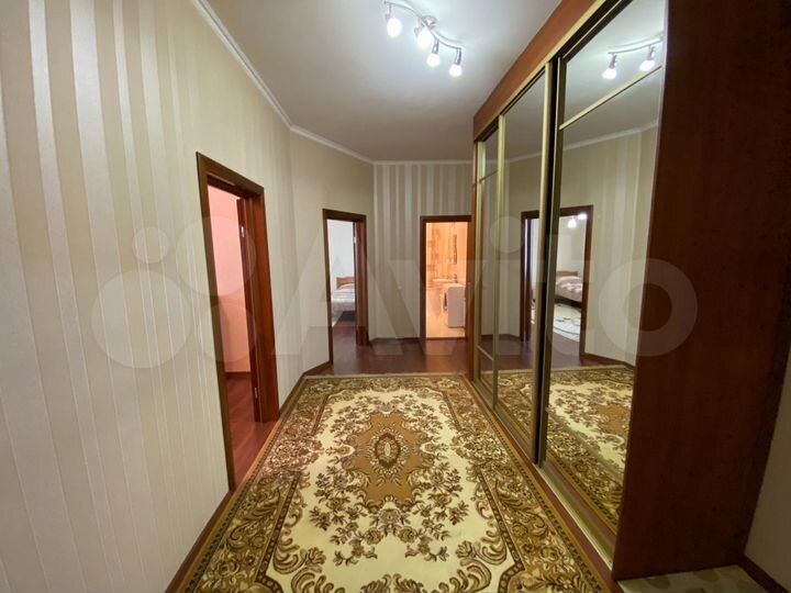 2-к. квартира, 76,3 м², 2/3 эт.