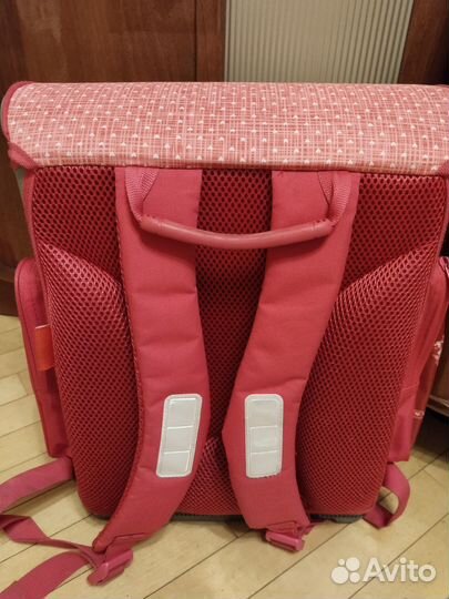 Рюкзак школьный