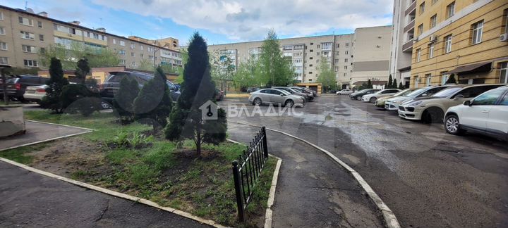 2-к. квартира, 76 м², 12/13 эт.