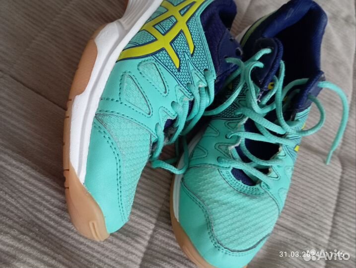 Кроссовки волейбольные асикс