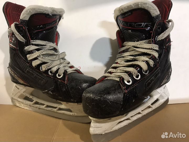Хоккейные коньки bauer