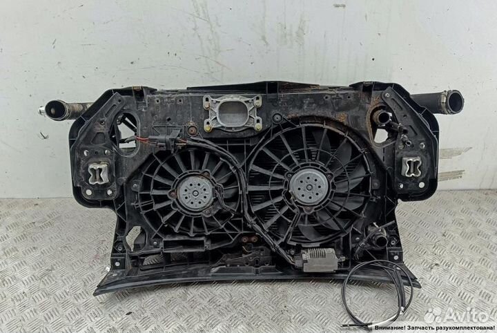 Панель передняя/телевизор (элемент) Audi A6/RS6/S6