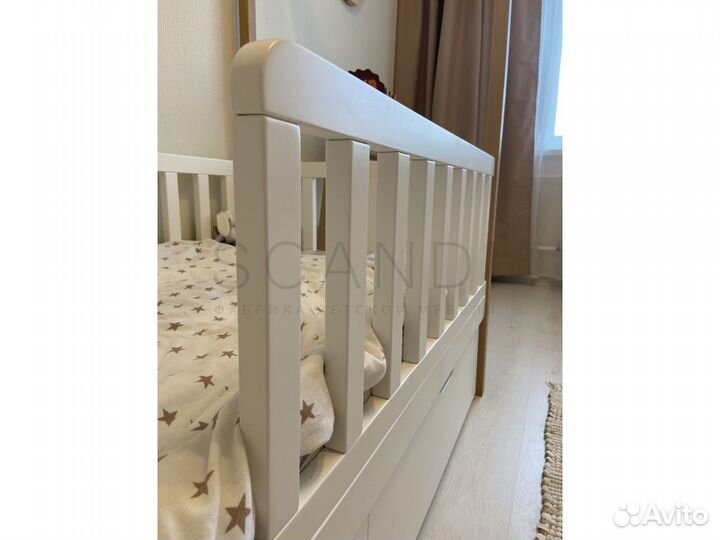 Детская кровать домик из бука