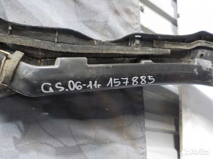 Планка под дворники (жабо) Lexus GS