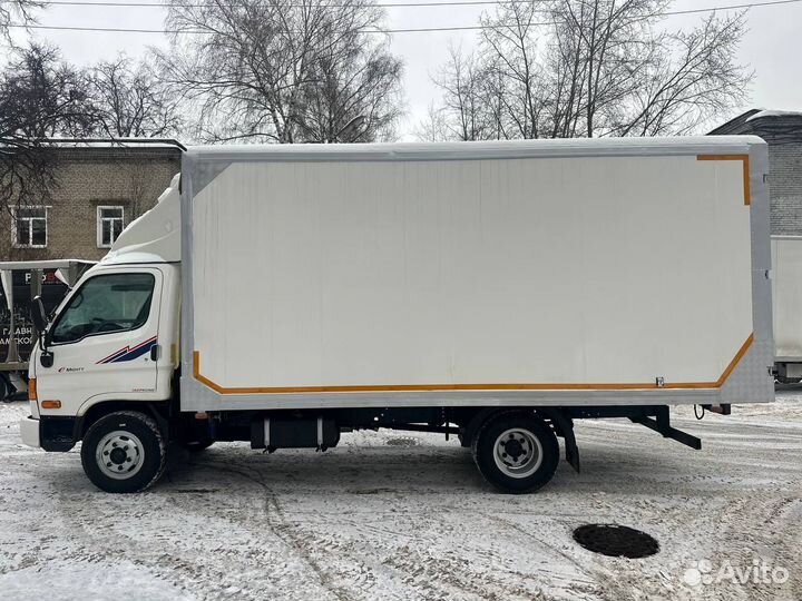 Рефрижератор 28 м³ Hyundai HD78, 2014