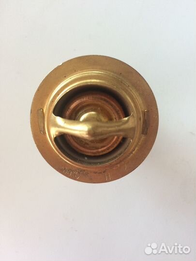 Термостат cummins 3928639 6CT8.3-C240