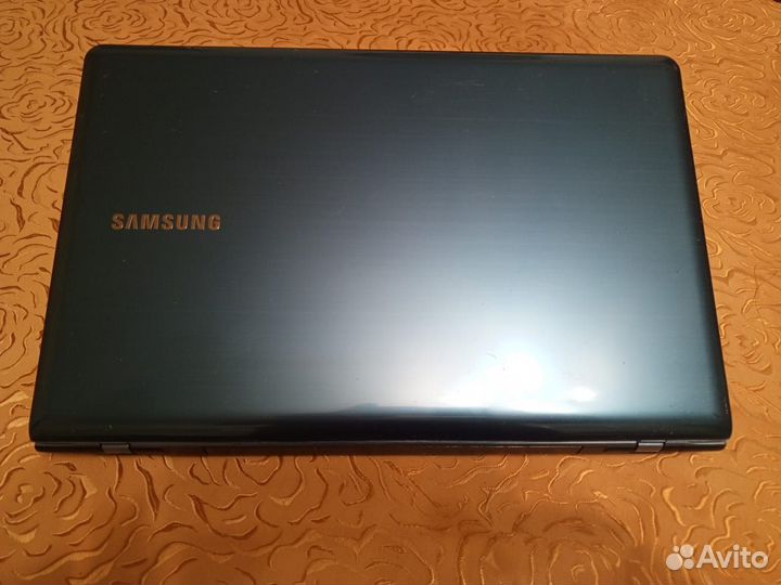 Ноутбук samsung np300v5c