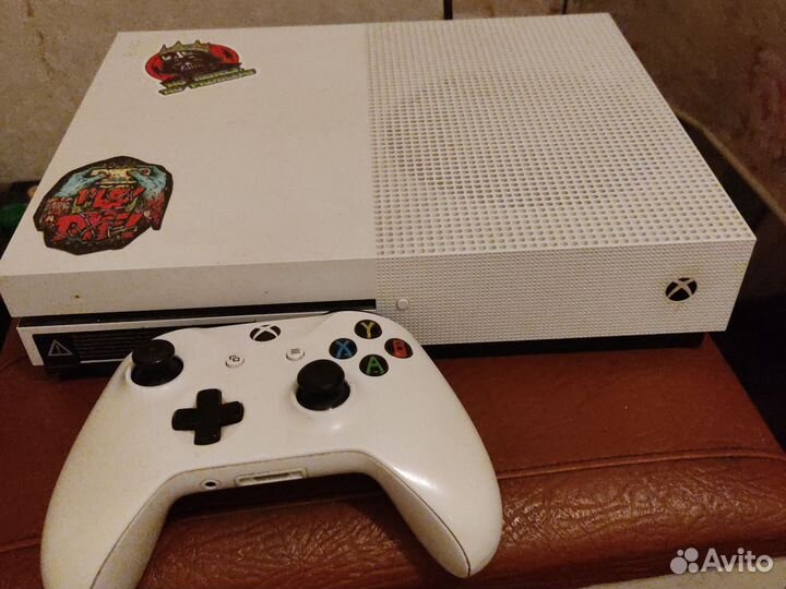 Xbox One S