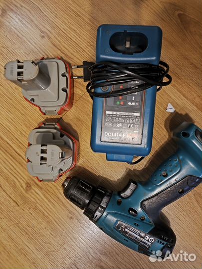 Шуруповерт makita