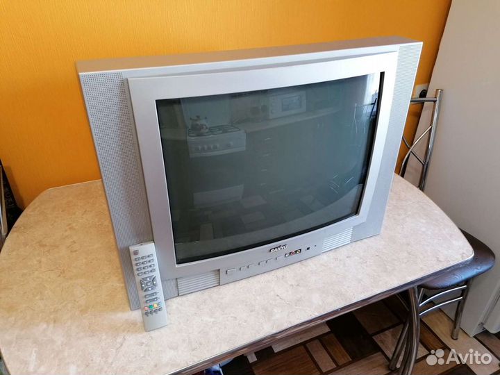 Телевизор sanyo