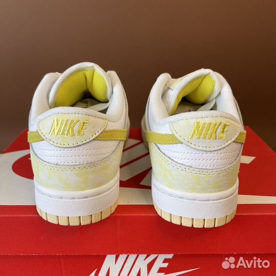 Nike Dunk Low Yellow Strike (7.5/8usW)