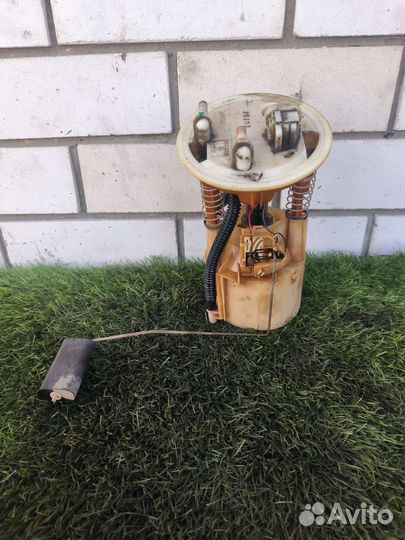 Топливный насос Renault Megane 1