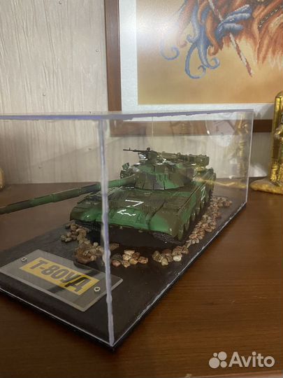Модель танка Т-80 уд