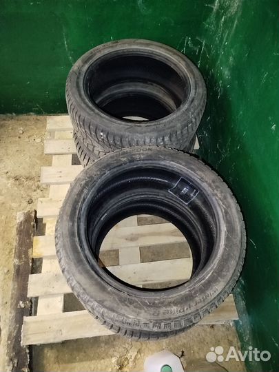 Hankook Winter I'Pike RS2 W429 215/50 R17