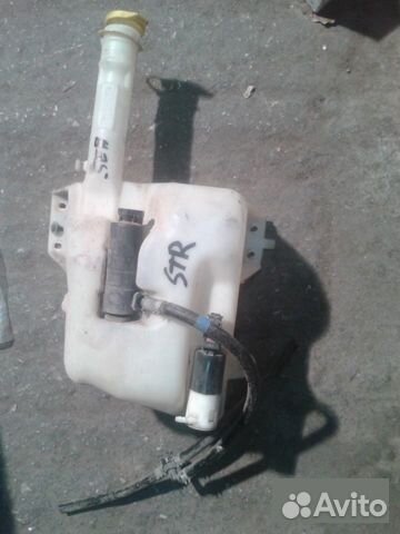 Бачок омывателя Dodge Stratus