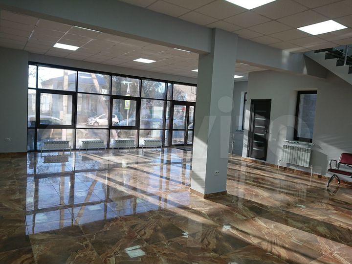 Здание, 171 м²