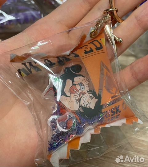 Golden kamuy и One Piece мерч