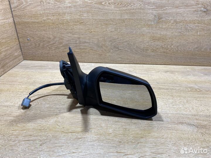 Зеркало правое Ford Mondeo 3 Арт. 7720148