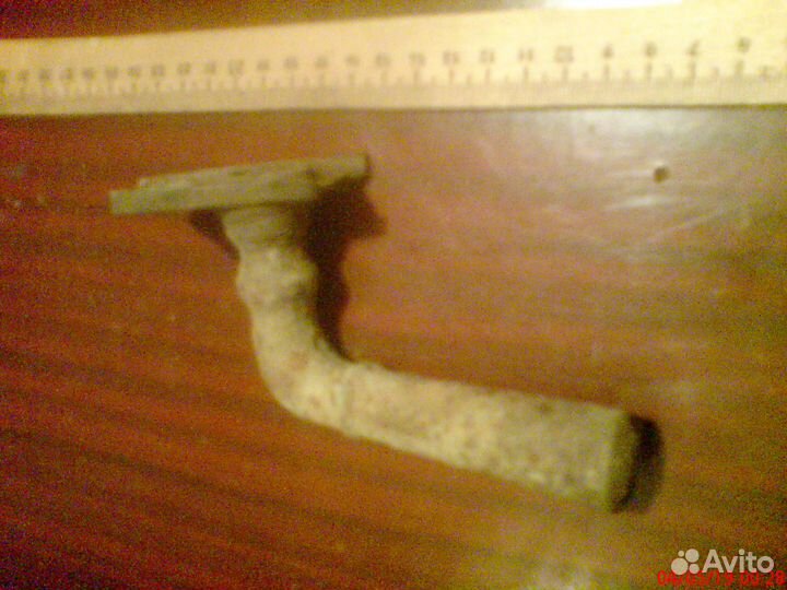 Старинная латунная дверная ручка