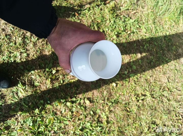 Старинная ваза молочное стекло